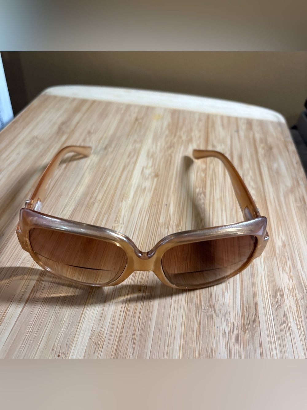 Joy Iman +3.50. Bold Thick Frame Rectangle Beige Sunglasses
